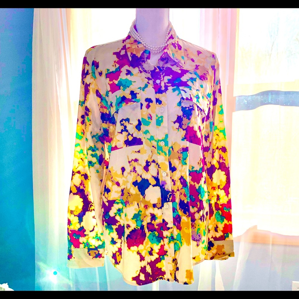Ravishingly Vibrant for Spring APT 9 Button up Top